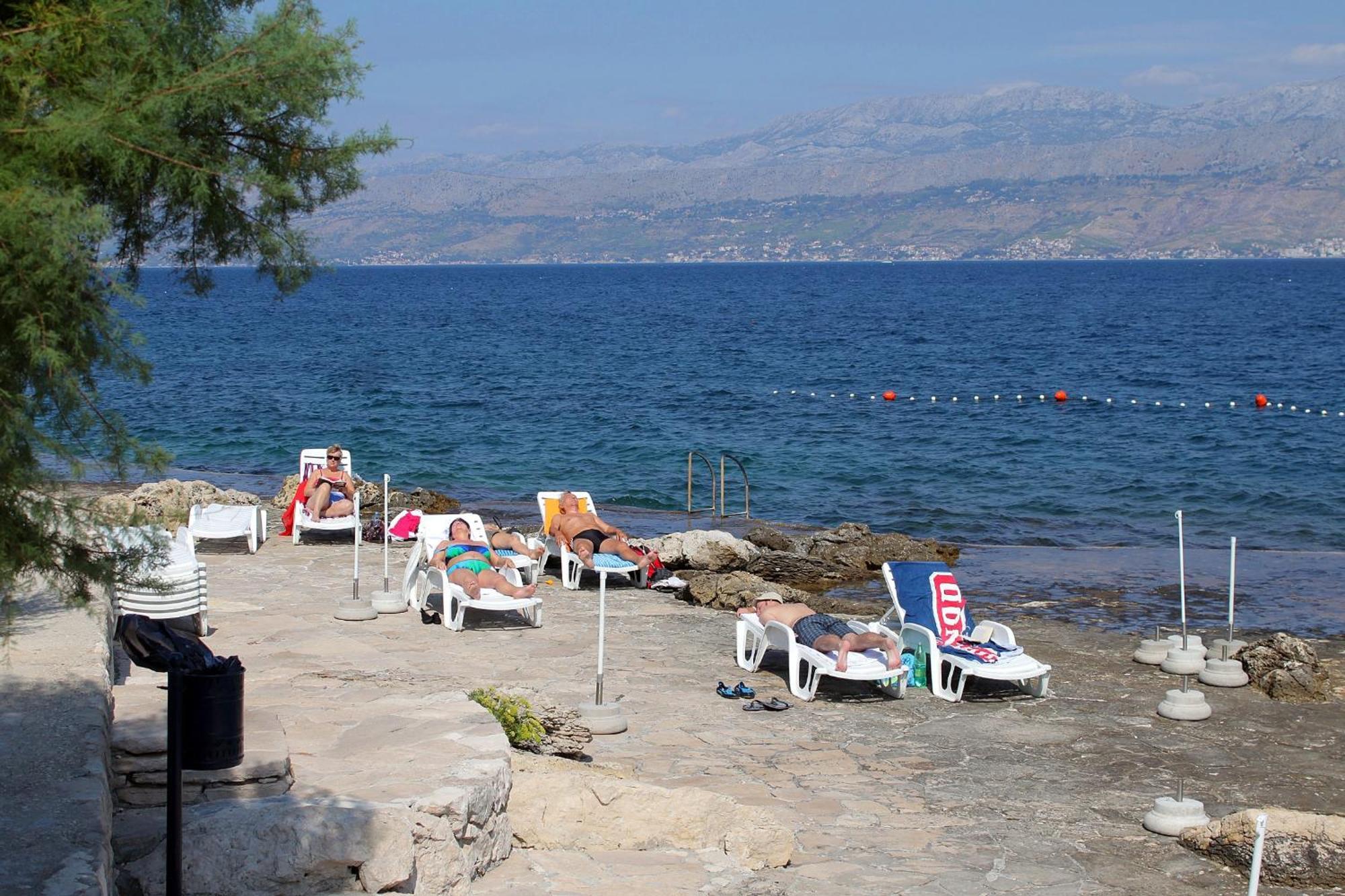 Apartments By The Sea Postira, Brac - 2928 外观 照片